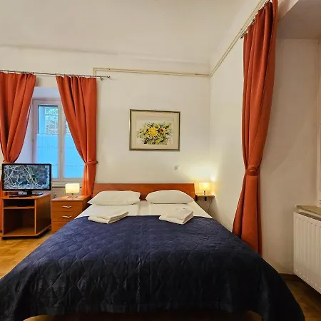 Spacious Nika 2 Tour As Апартаменты *