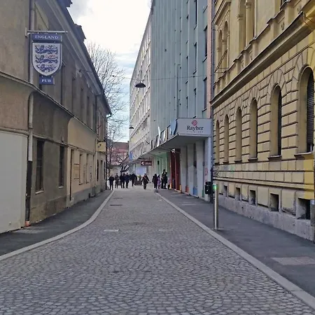 Апартаменты Spacious Nika 2 Tour As *