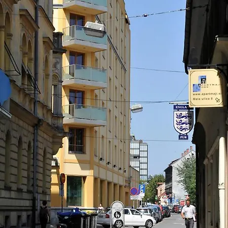 Tour As Nika Appartement *