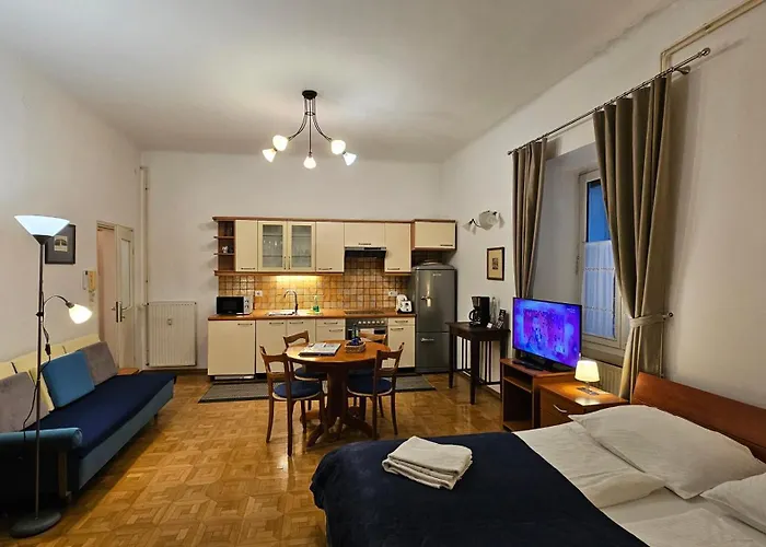 Apartamento Spacious Nika 2 Tour As *